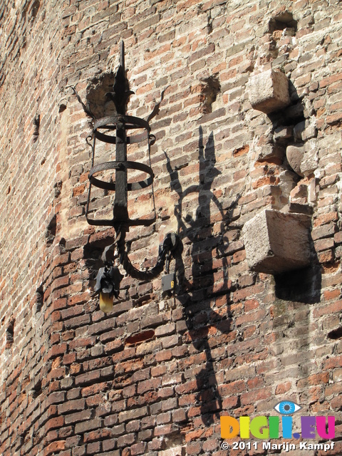 SX19340 Firebasket at Castelvecchio castle, Verona, Italy
